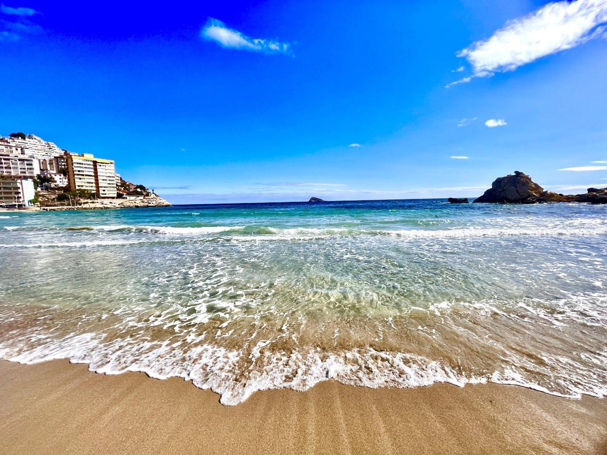 Rouna IV By Gloove Benidorm Luaran gambar